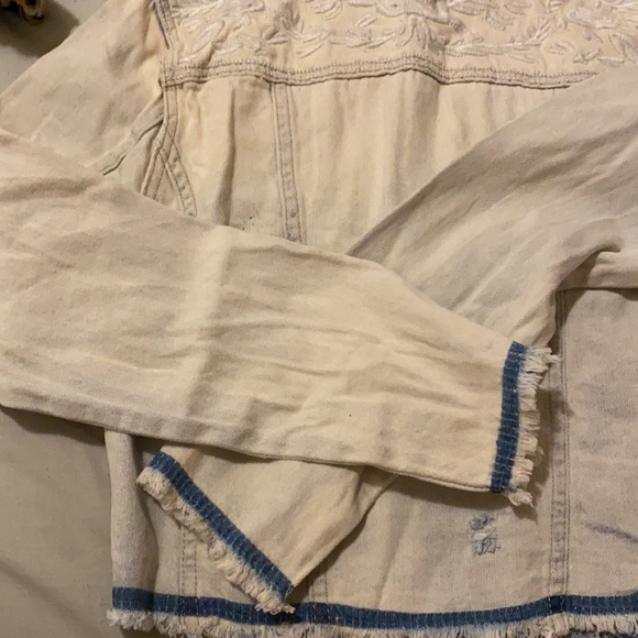 Denim jacket - Picture 6 of 6